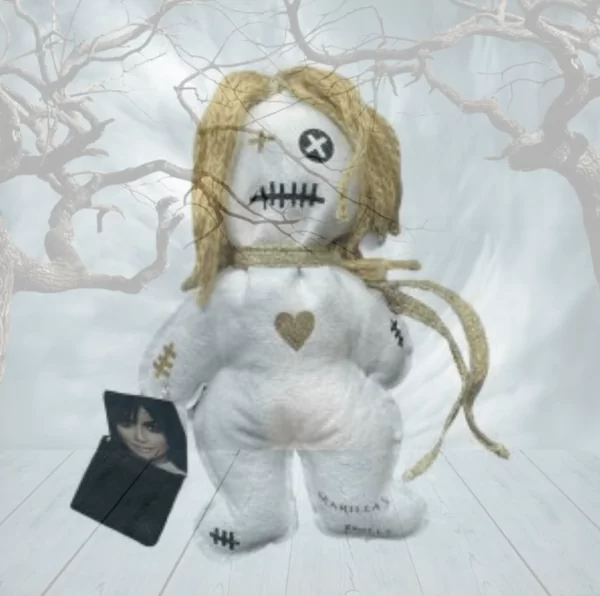 Voodoopuppe ARIA FÜR REINIGUNG